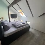 Hinterhaus Im Elbhang In Zw, Loschwitz Und Pillnitz - Saechsische Schweiz Daire Dresden