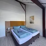 Hinterhaus Im Elbhang In Zw, Loschwitz Und Pillnitz - Saechsische Schweiz Daire *