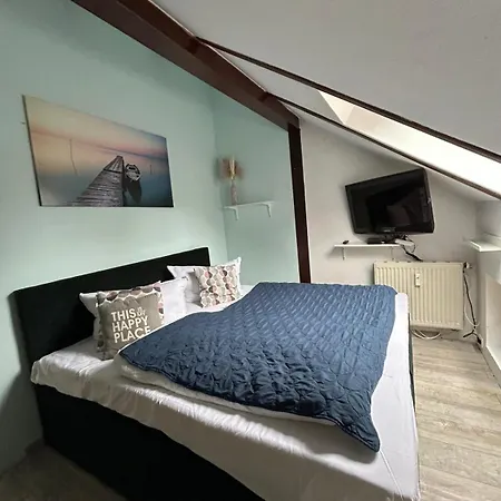 Hinterhaus Im Elbhang In Zw, Loschwitz Und Pillnitz - Saechsische Schweiz Apartment Dresden