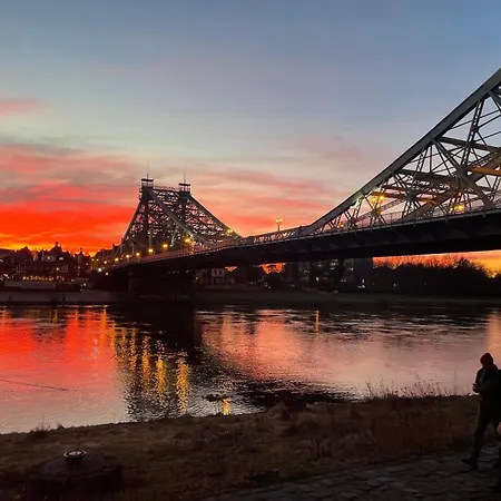 Appartamento Hinterhaus Im Elbhang In Zw, Loschwitz Und Pillnitz - Saechsische Schweiz Dresda