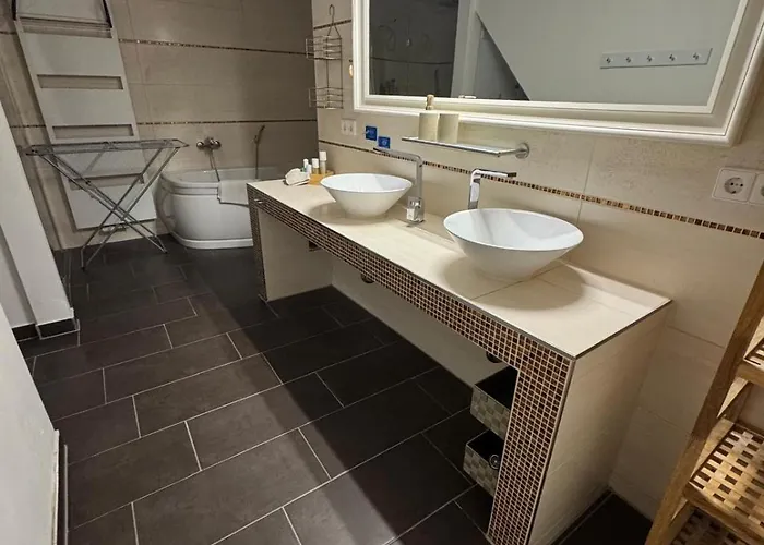 Hinterhaus Im Elbhang In Zw, Loschwitz Und Pillnitz - Saechsische Schweiz Dresden